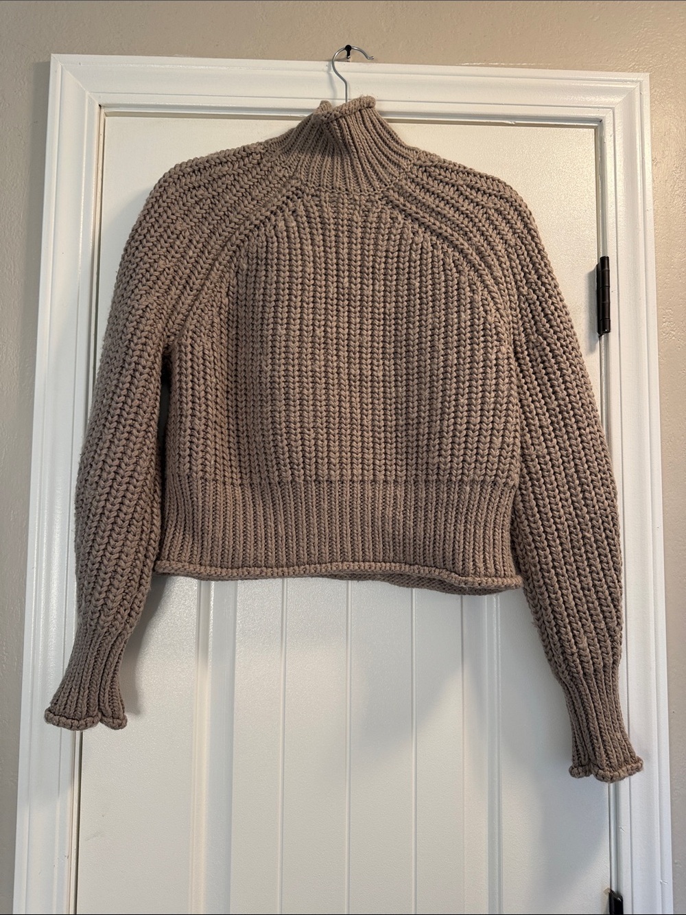 H&M Taupe Cropped Chunky Knit Turtleneck Sweater